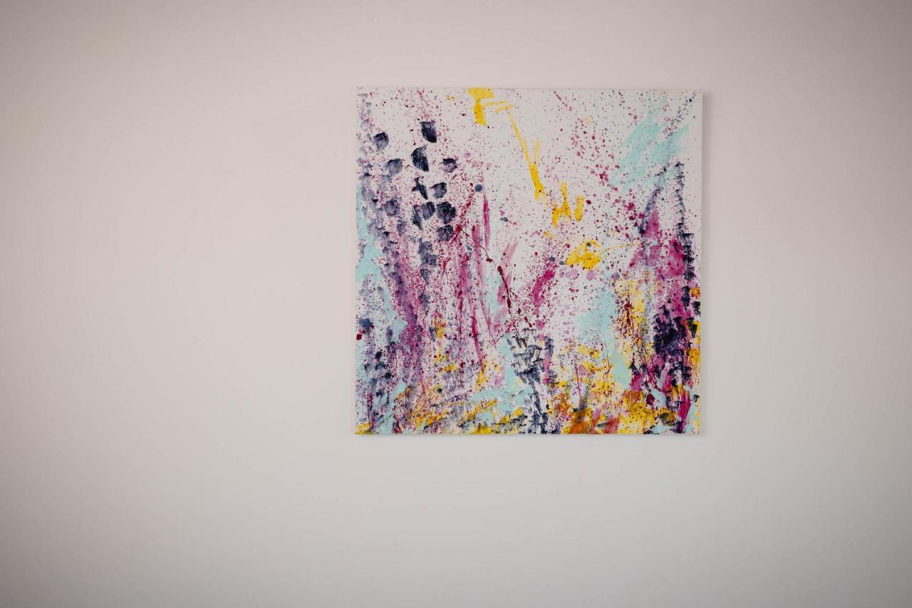 Art Novella Gallery