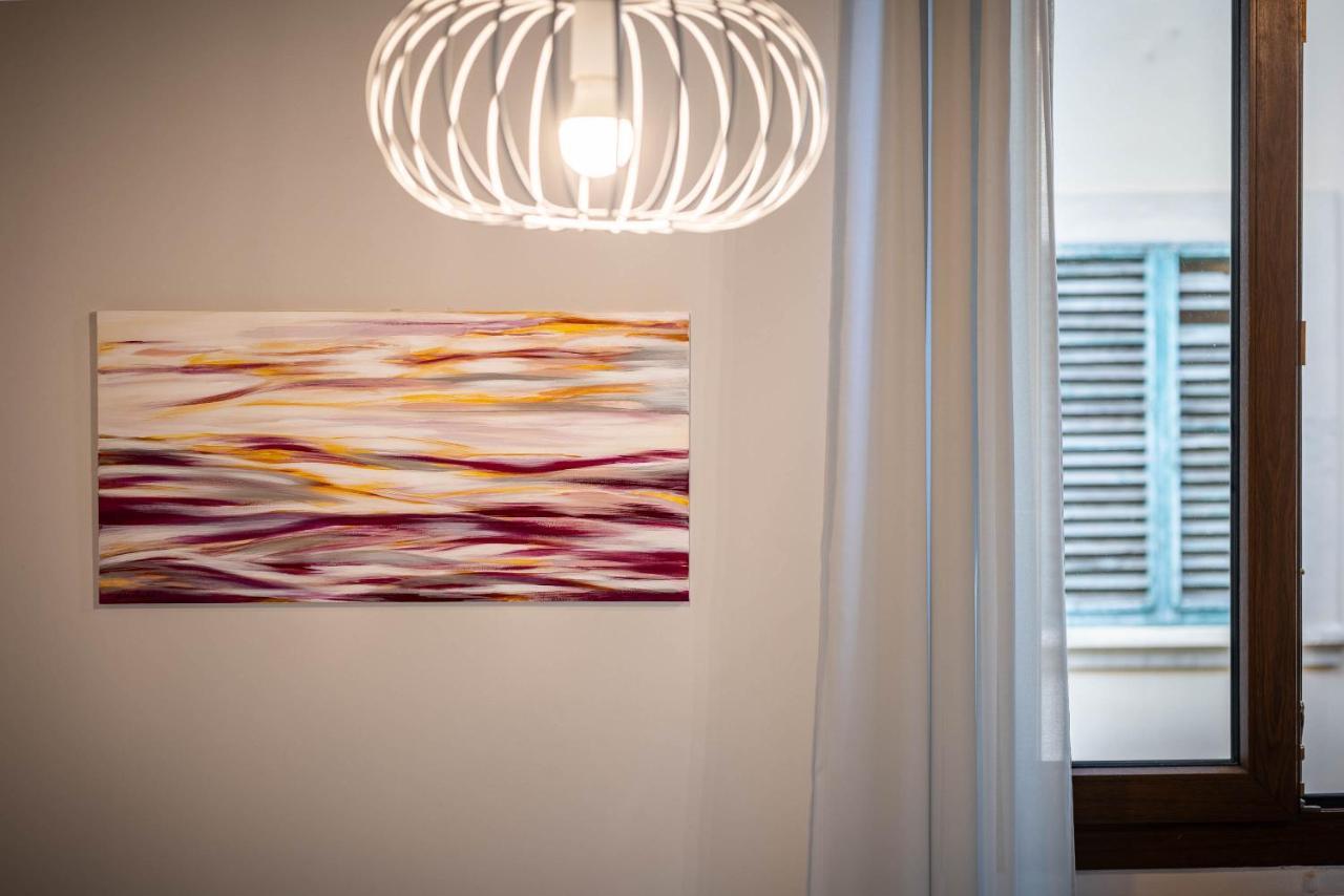 Art Novella Gallery *